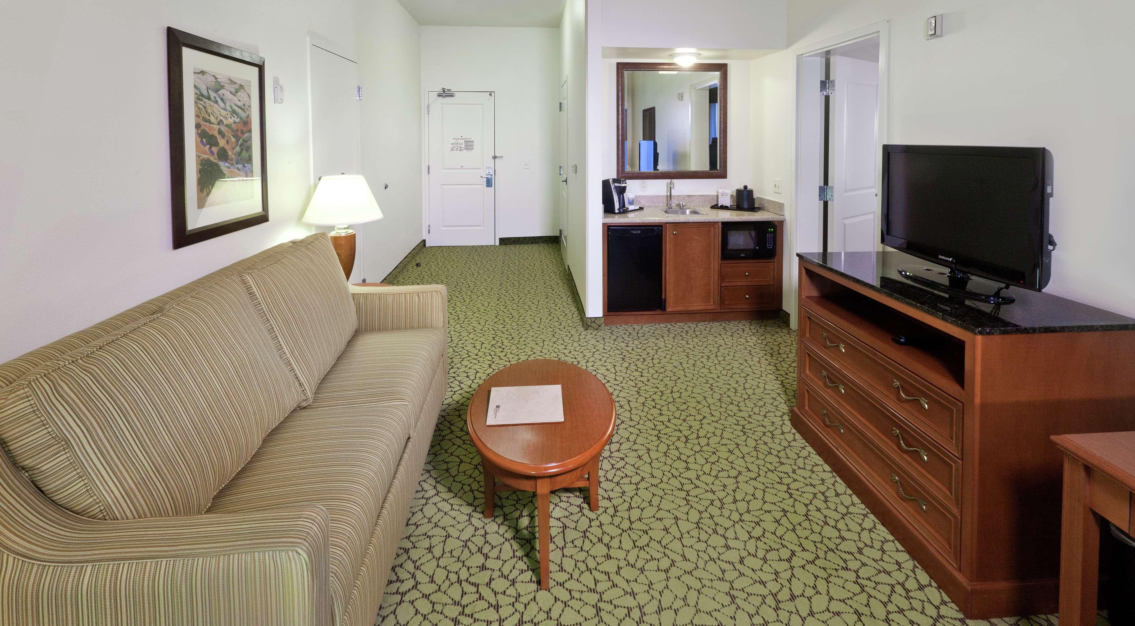 Hilton Garden Inn Ontario Ранчо Кукамонга Екстериор снимка