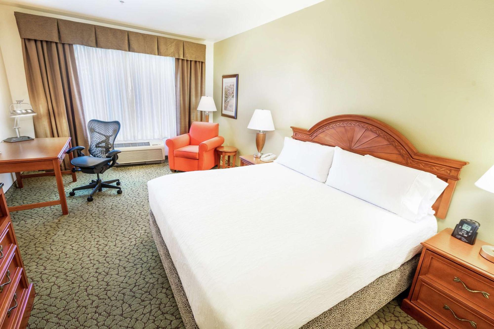 Hilton Garden Inn Ontario Ранчо Кукамонга Екстериор снимка