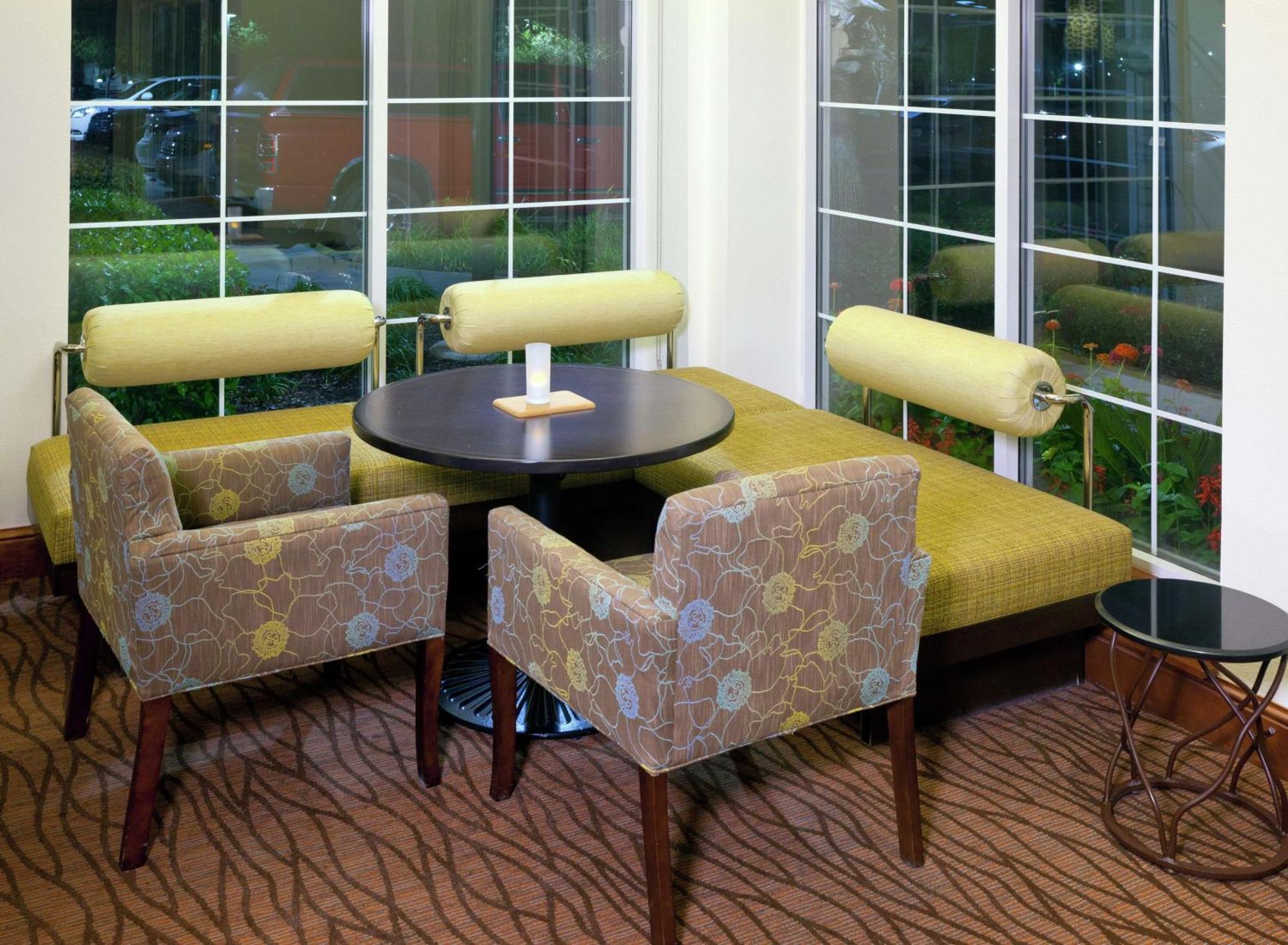 Hilton Garden Inn Ontario Ранчо Кукамонга Екстериор снимка